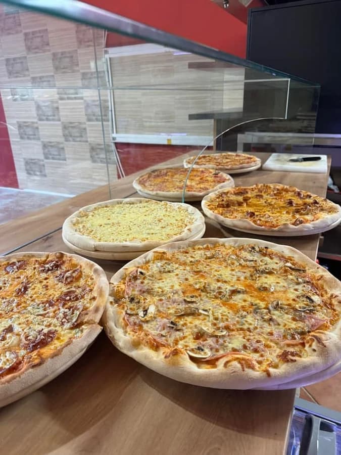 Úvodní obrázek podniku Chvaletická Pizza
